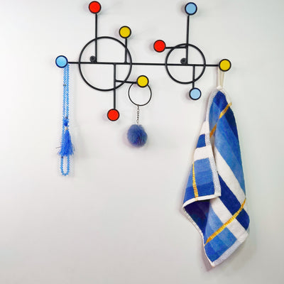 Nordic Style Circle Wall Shelf with Hooks